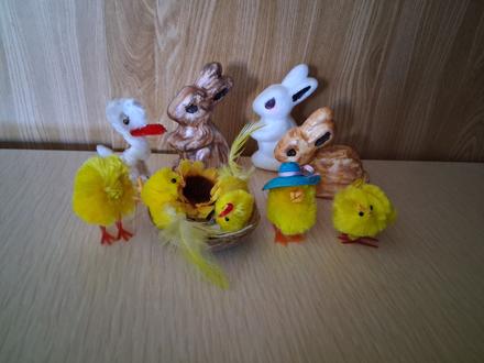 Retro zajac kuriatko hniezdo veľká noc cena spolu, 