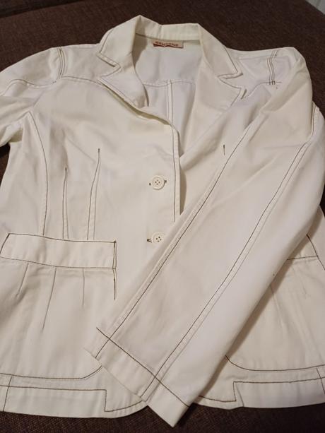 Nepodšité sako 40, 40