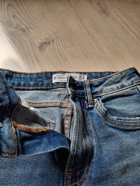 Nohavice, stradivarius,32