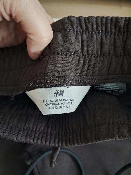 2ks teplaky v.146/152, h&m,146