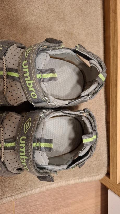 Sandale 34, umbro,34