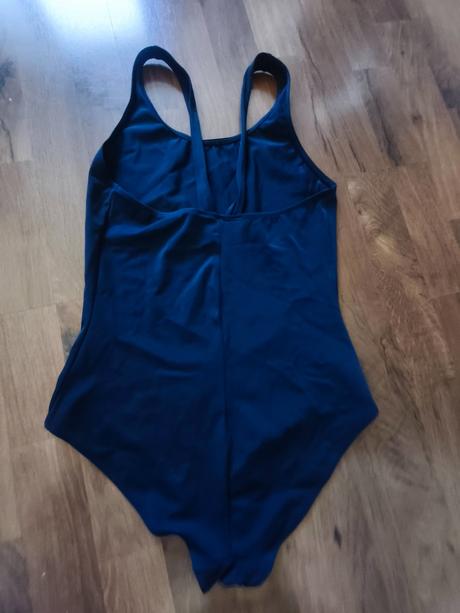 2x plavky, nabaiji,152