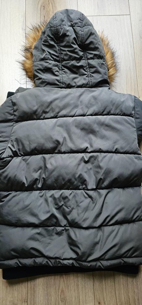 Zimná bunda c&a, veľkosť 152, super stav, c&a,152