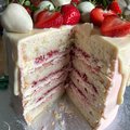 u nas dnes mala oslava a torta s prichu