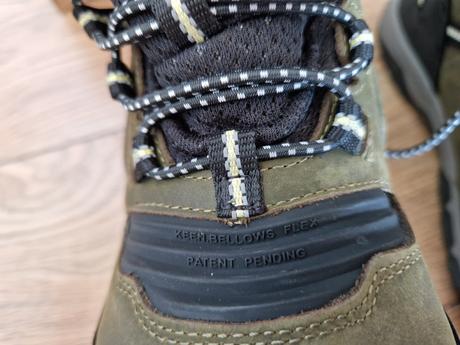 26sch_keen ridge flex, keen,38