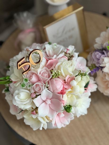 Mydlove voňavé dekoračné kytice.,