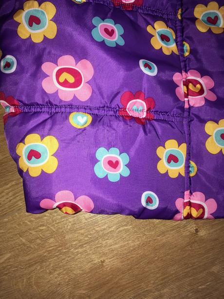 Vesta, marks & spencer,104