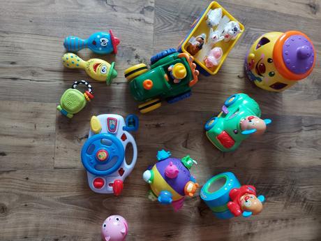 Hudobne hracky fisher price., 