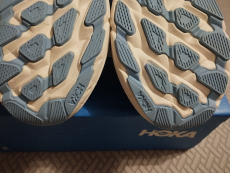 Bežecké tenisky hoka, 38