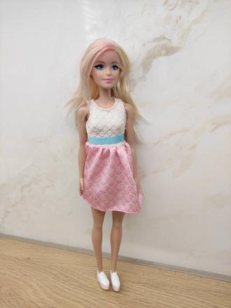 Barbie,