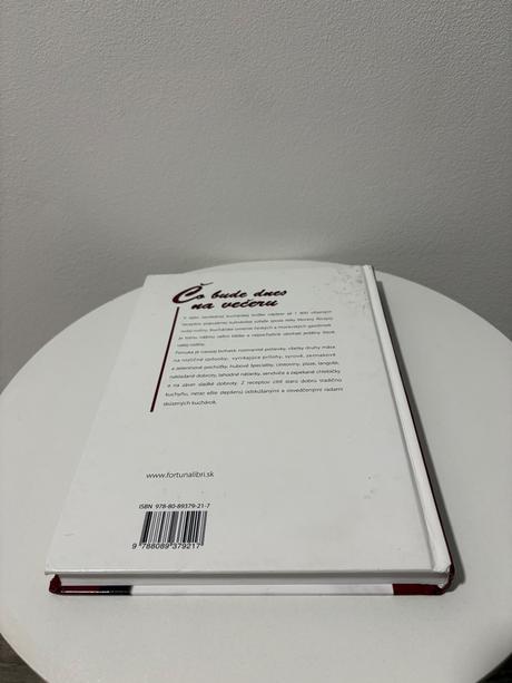 Kniha čo bude dnes na večeru, 