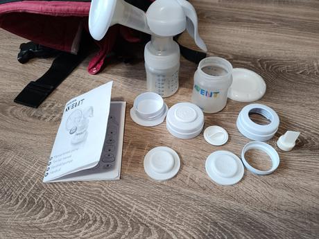 Manduka + ručná odsávačka, 