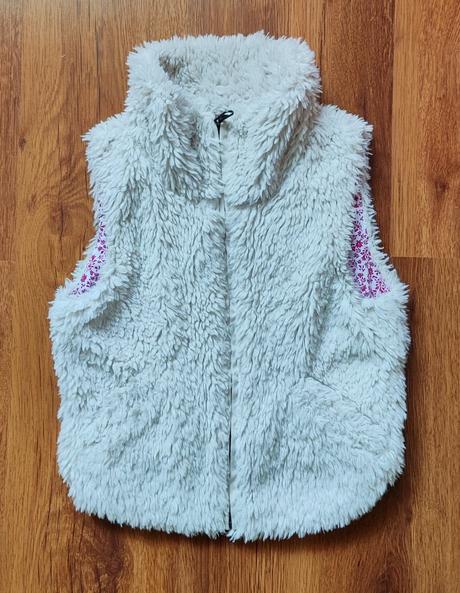 Vestička h&m, h&m,140