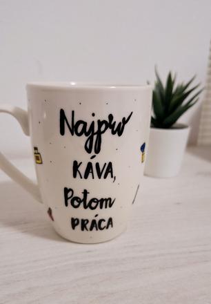 Ručné maľovaná šálka,