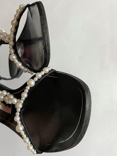 Zara ploché sandále capri s perlami, t remienok, zara,37