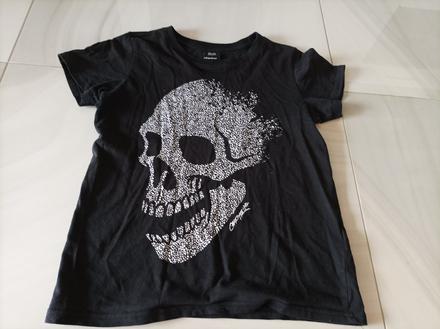 Tričko s lebkou, chapter young,134