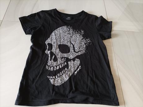 Tričko s lebkou, chapter young,134