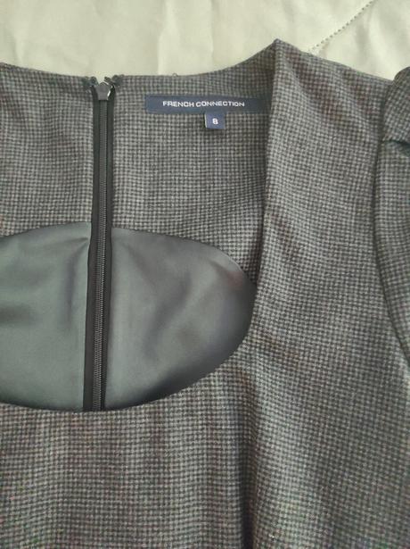 Biznis šaty french connection s, s
