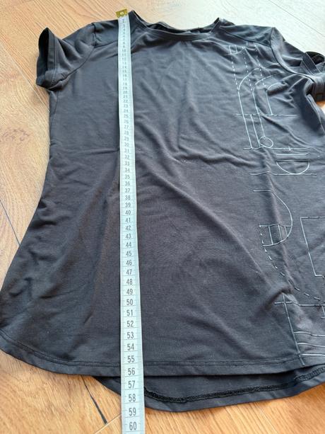 Cierne tricko, decathlon,152