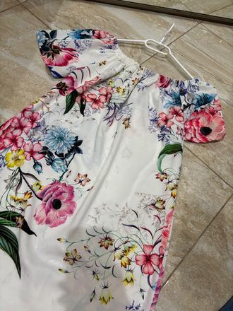 Oblečenie symbolické ceny, m