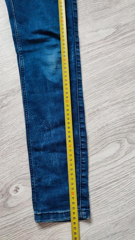 Dievčenské rifle, 152