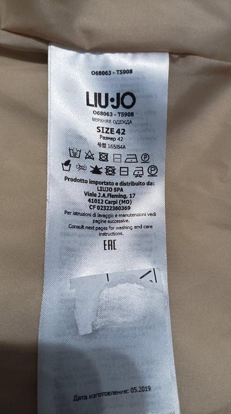 Krásna bunda liu jo, liu jo,m