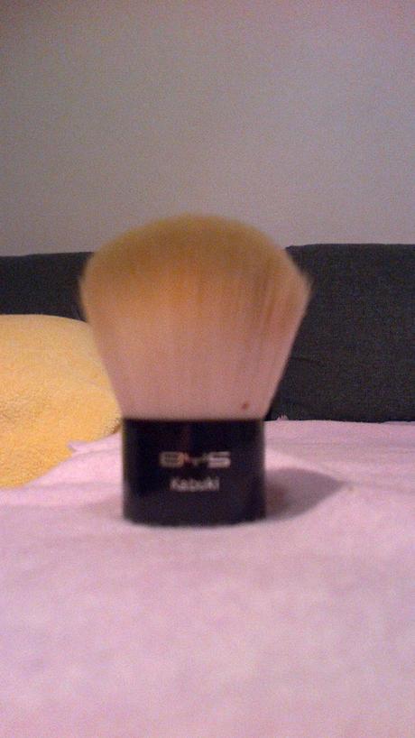 Púder+ štetec alverde, 