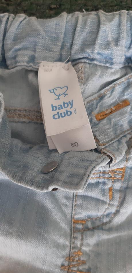 Frajerské riflové kratasy, 80