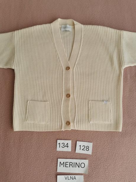 Sopht cardigan merino+kashmir 8y, 134