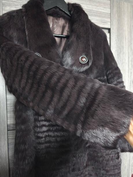 Luxusny pemiovy kozuch z norky, s