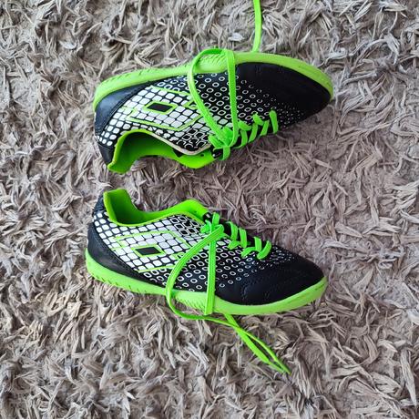 Chlapčenské futbalové halovky, lotto,33