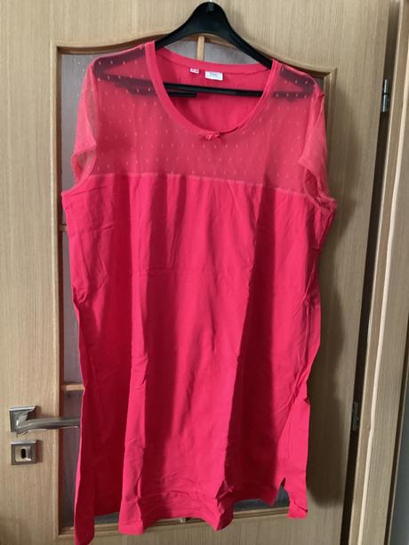 Krásna sexi nočná košeľa s čipkou, bonprix,52