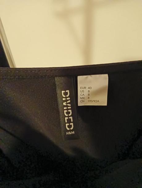 Male čierne h&m šaty so srdieckovým opaskom, h&m,40