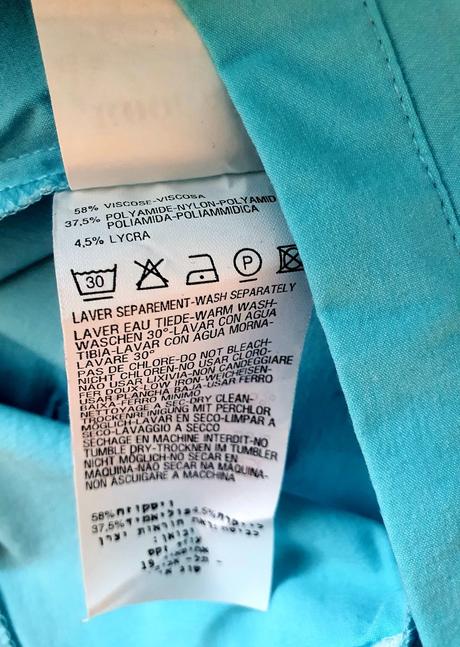 Extra dlhá priliehavá sukňa nádhernej farby, kookai,38