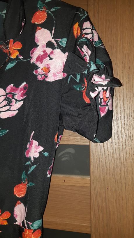 Kvetinové šaty, terranova,m