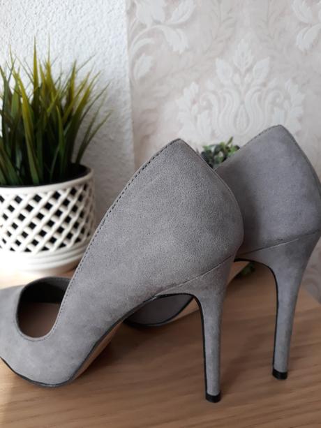 Luxusné lodičky, 37