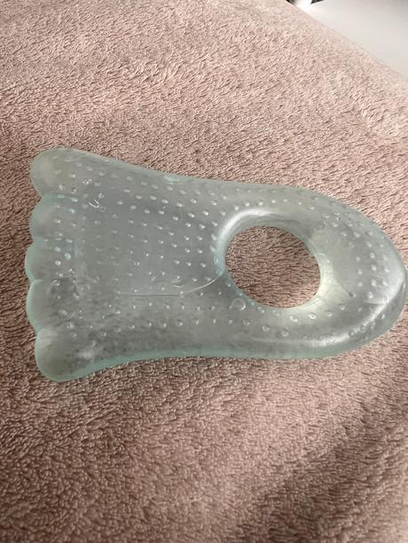 Kusatko na zúbky do chladnicky, 