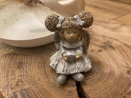 Anjelka na položenie - dievčatko so srdiečkom, 