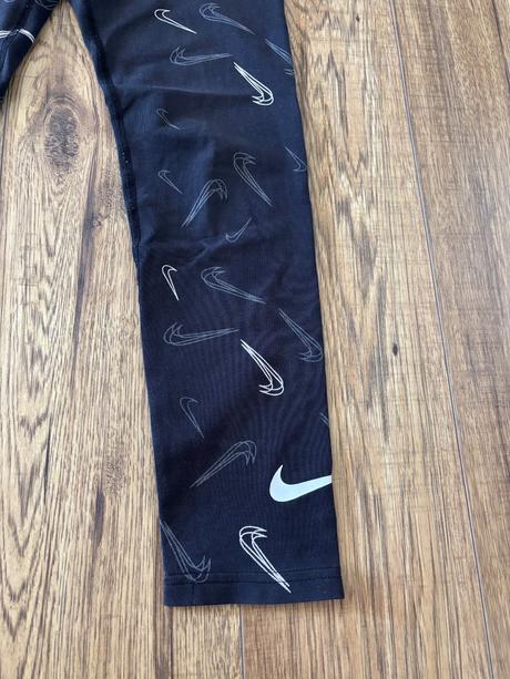 Nike dievčenské leginy, nike,146