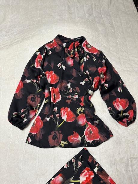 Sukňový kostým s divými makmi zn. orsay, orsay,40