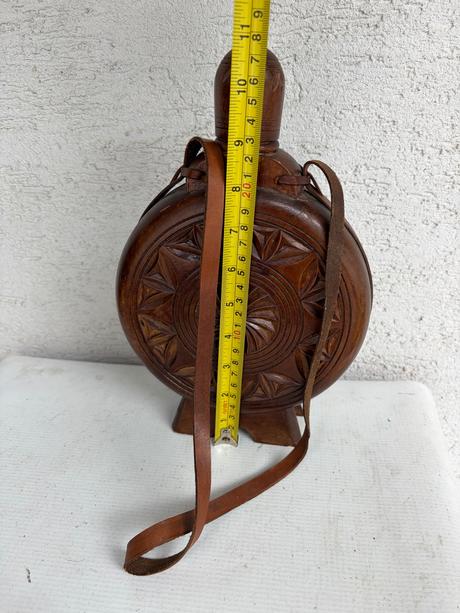 Drevena cca 28 cm nadoba cutora krcah,