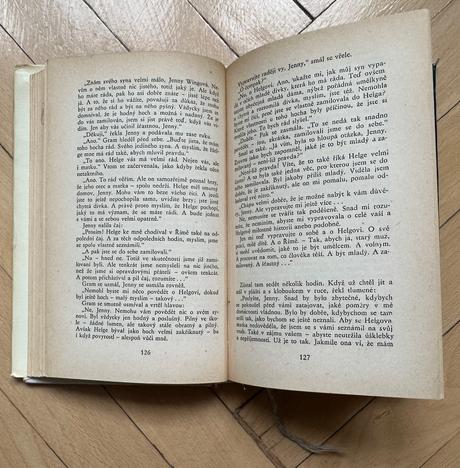 Kniha jenny sigrid undset za 1.5eur,