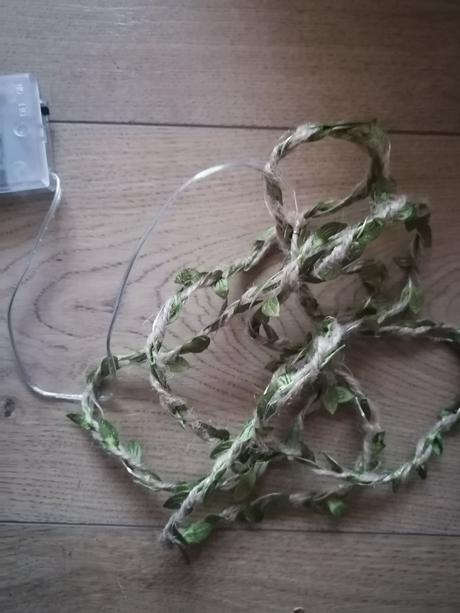 Svadobná výzdoba, sviečky, svetielka, girlandy...,