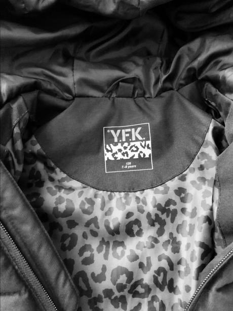 Bunda s chybičkou..., kik,128