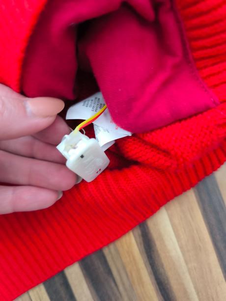 Červený vianočný sveter svietiaci 170/xs, primark,170