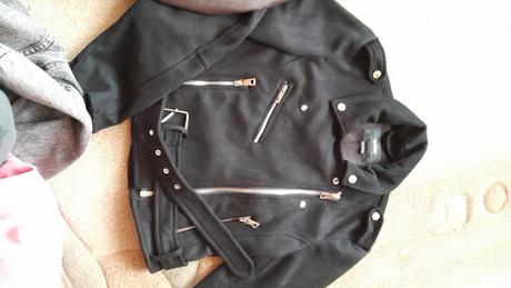 Rôzne druhy bund, m