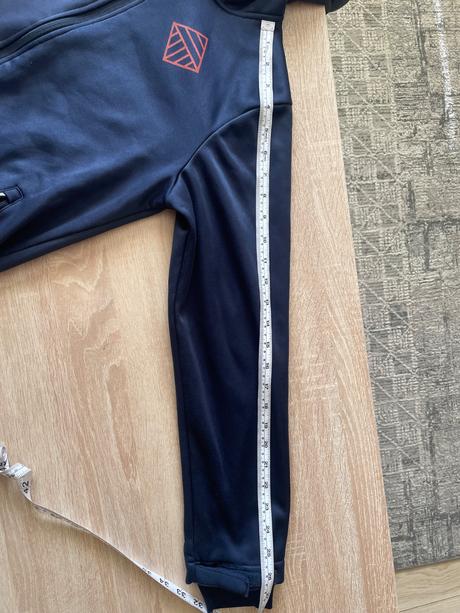 Vetrovka, pepperts,158