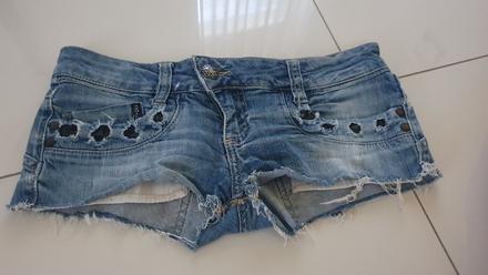 Rifľové kraťasy armani, armani,s