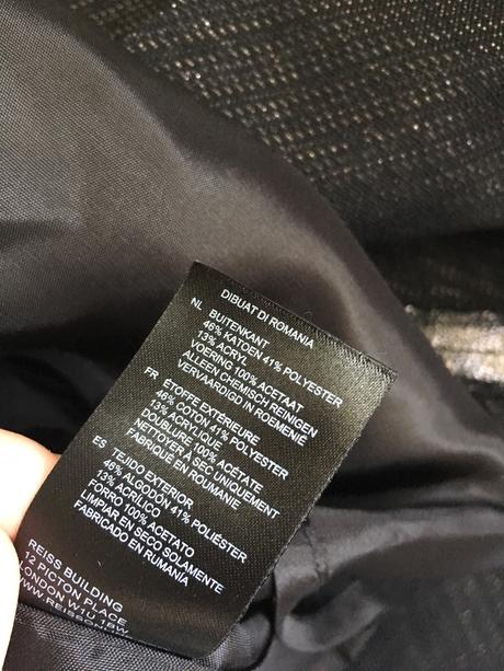 Luxusne saty reiss, 34