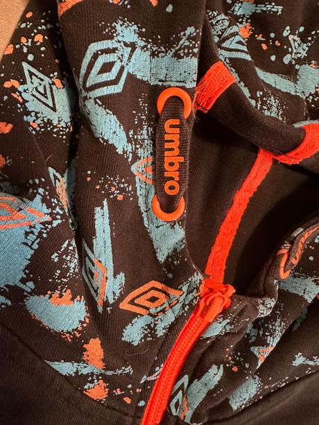 Mikina s kapucňou, umbro,152